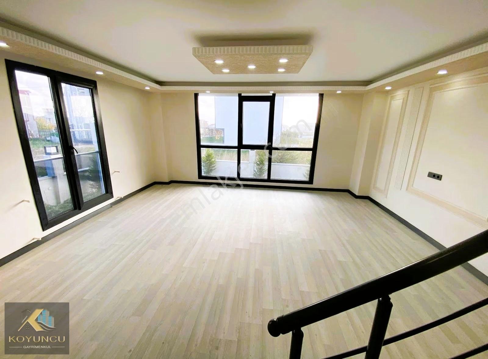 Yeniçiftlik'te Deniz Manzaralı Ultra Lüx 4+1 Müstakil Villa - Görsel 6