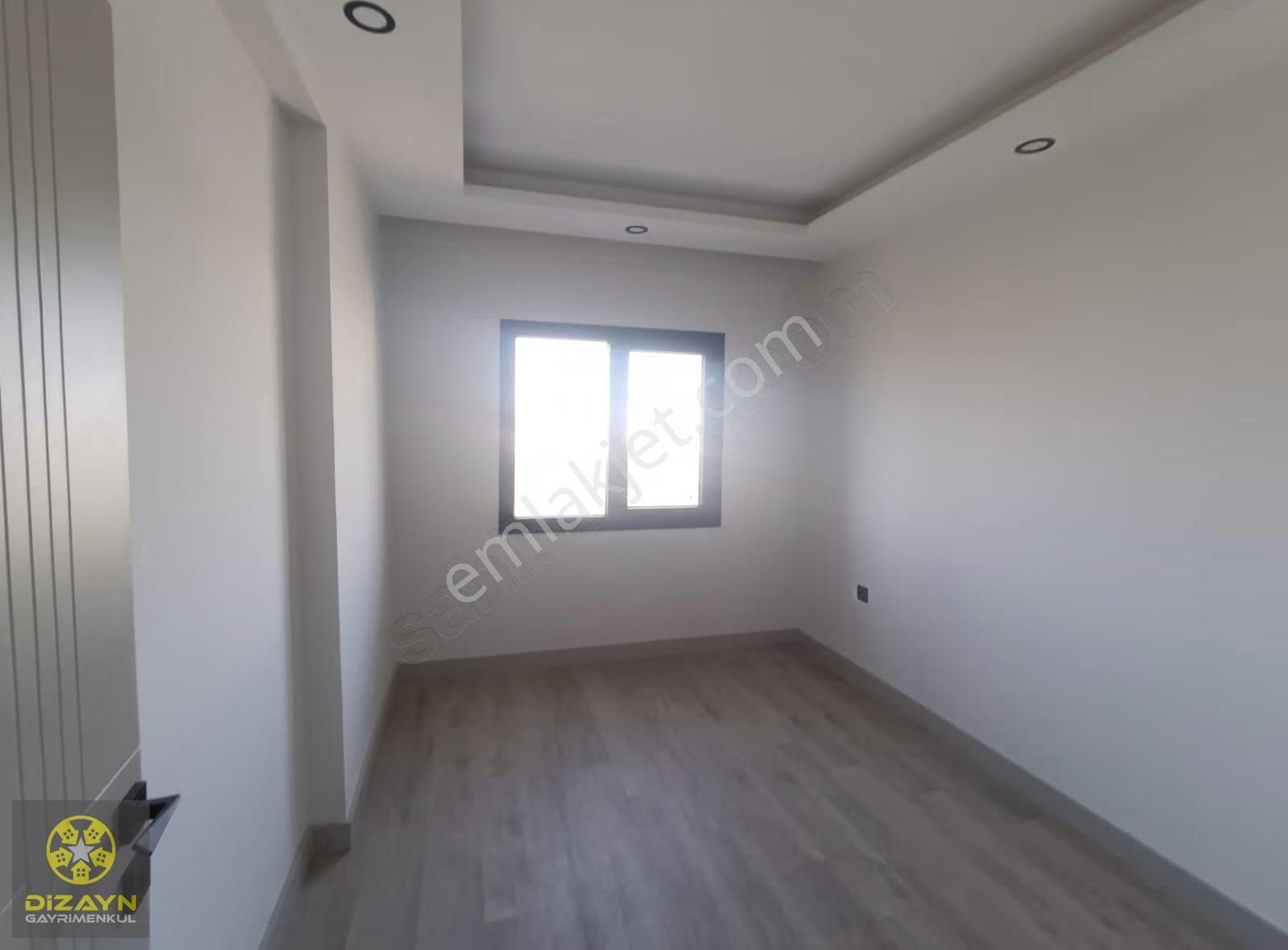 Kuşadası Merkezde Satılık Deniz Manzaralı Havuzlu 2+1 Daire - Görsel 6