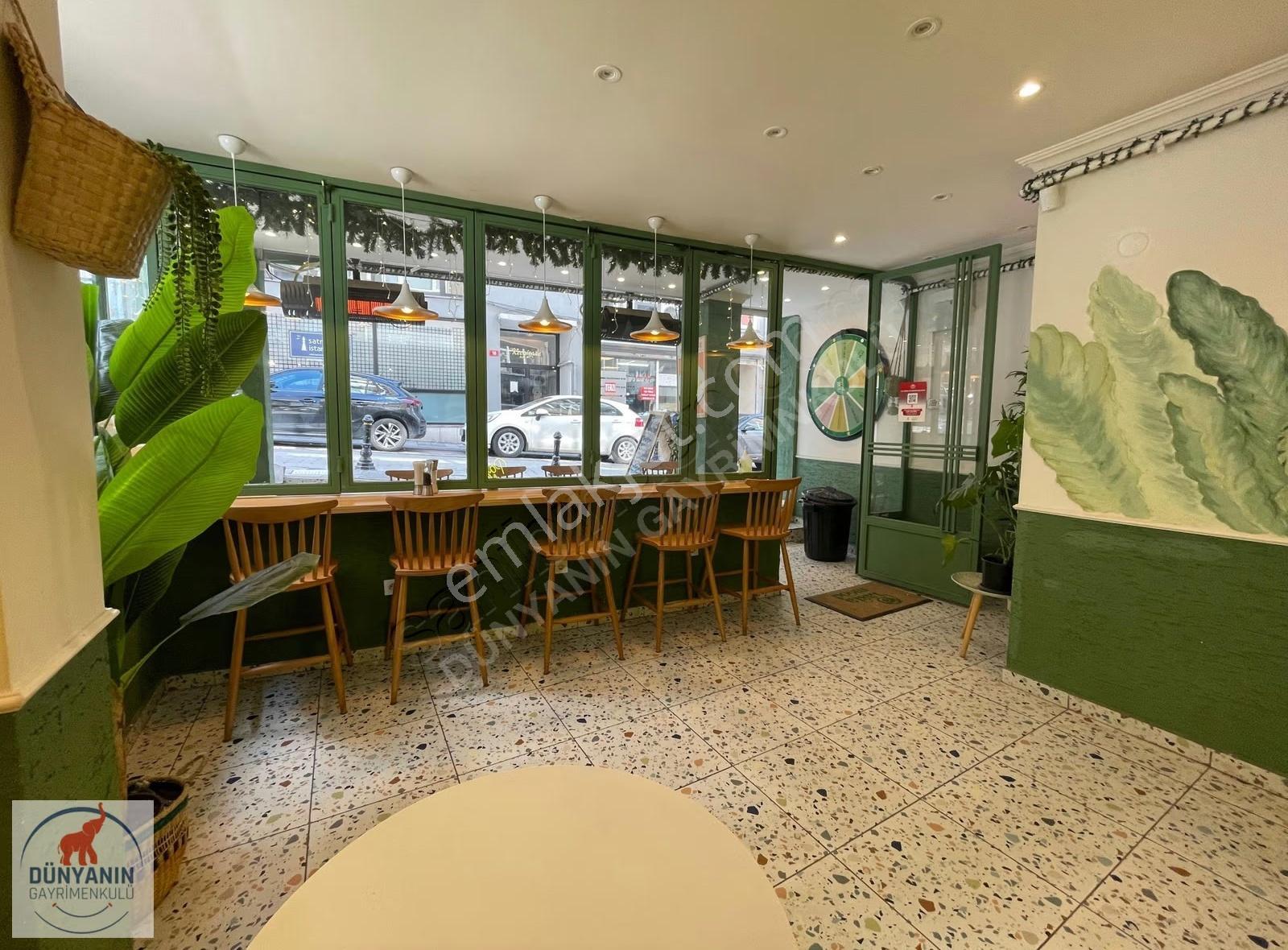 Kadıköy Merkezde Devren Kiralık Makarnacı Dükkanı