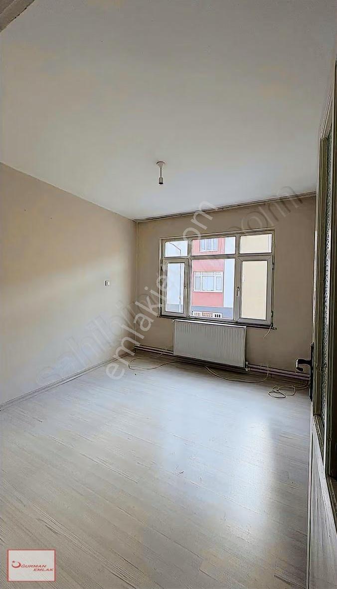 Uğurman Emlak'tan Kapalı Pazar Karşısı Ara Kat Kiralık 2+1 Daire - Görsel 13