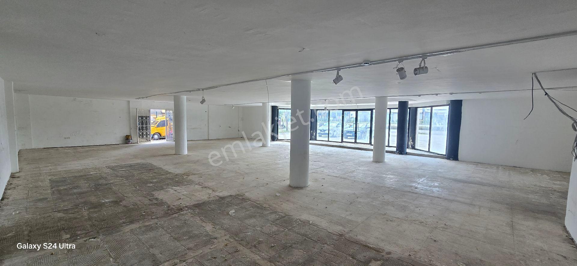 Menderes Ana Cadde Üzeri 1600 M2 Kapalı Kiralık Depo - Görsel 8