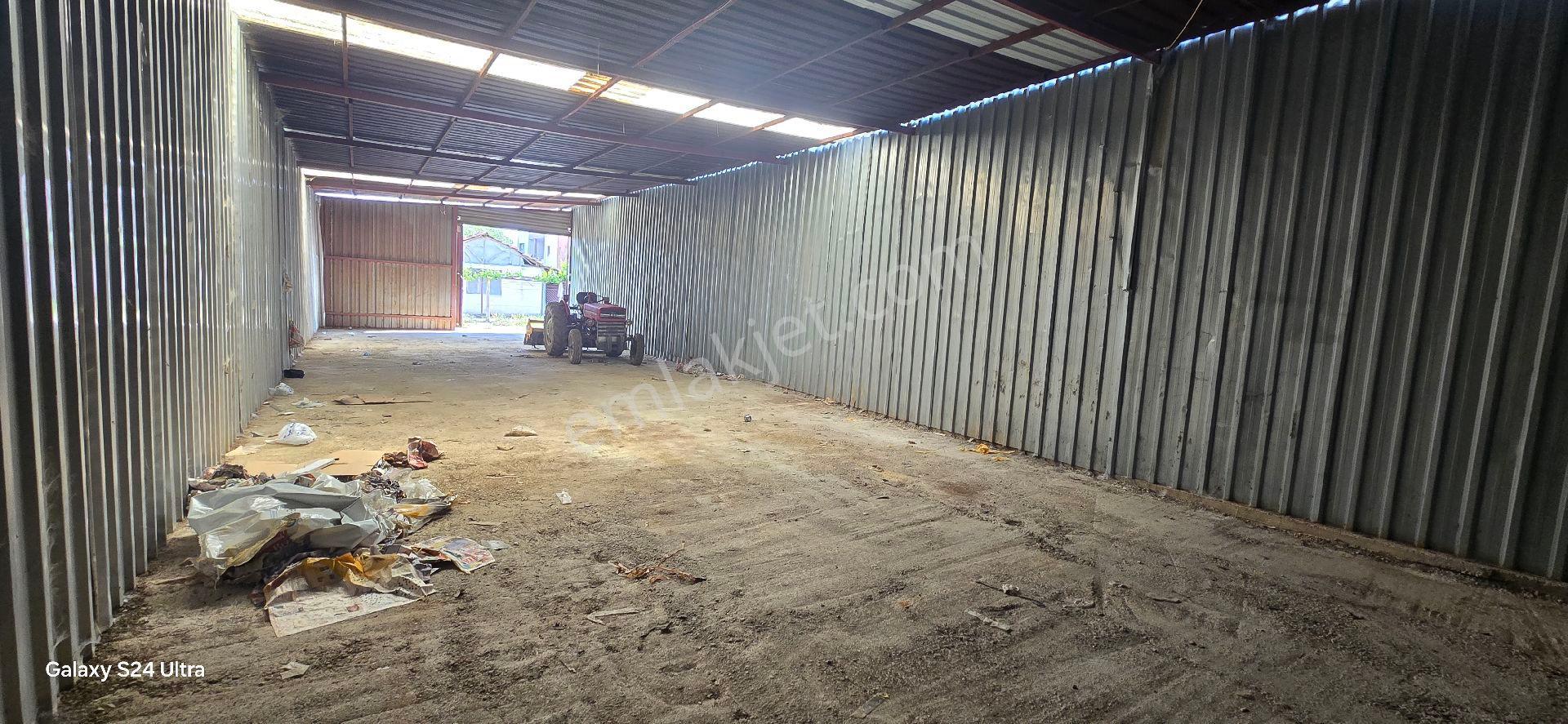 Menderes Ana Cadde Üzeri 1600 M2 Kapalı Kiralık Depo - Görsel 24