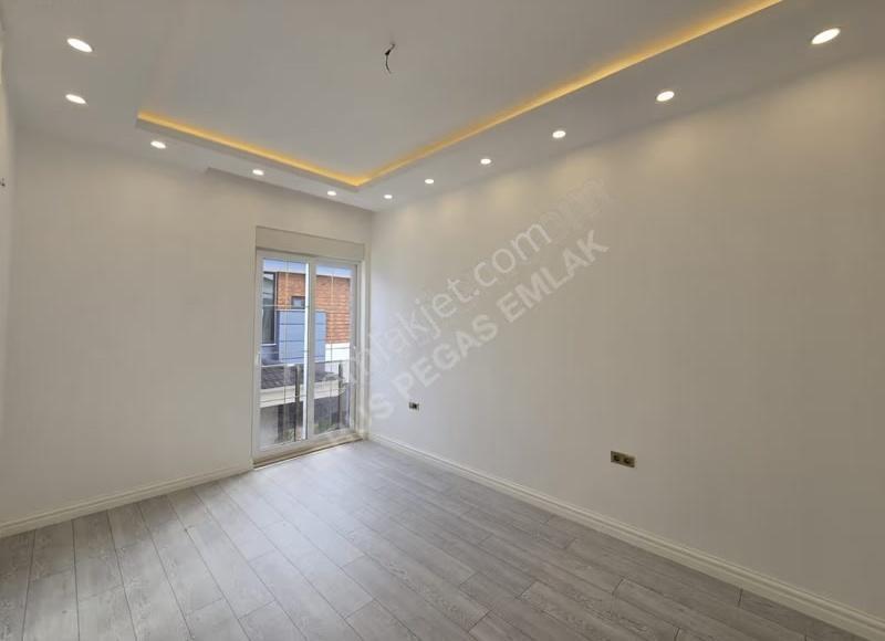 Döşemealtı Yeşilbayır'da 5+1 Müstakil Lüks Villa - Görsel 32