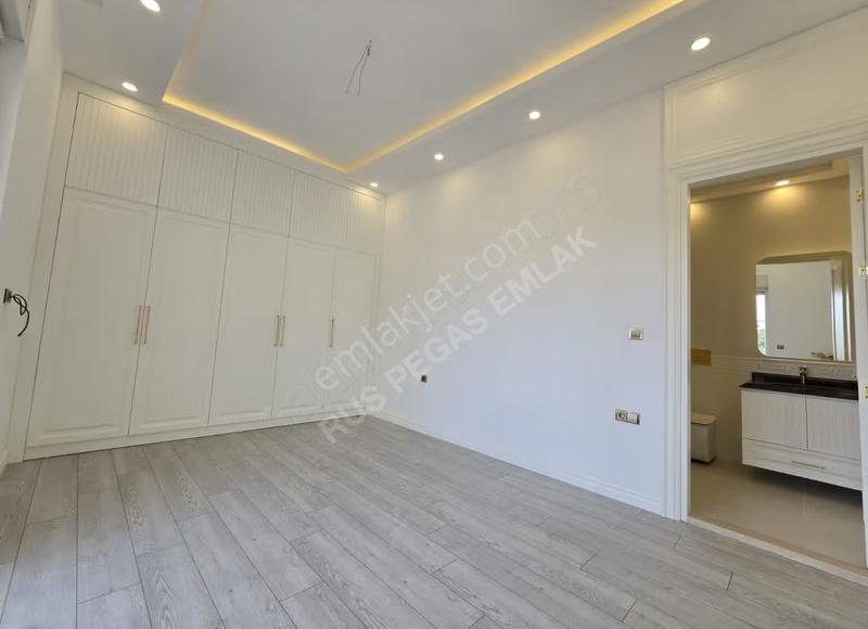 Döşemealtı Yeşilbayır'da 5+1 Müstakil Lüks Villa - Görsel 26