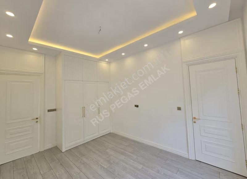 Döşemealtı Yeşilbayır'da 5+1 Müstakil Lüks Villa - Görsel 30