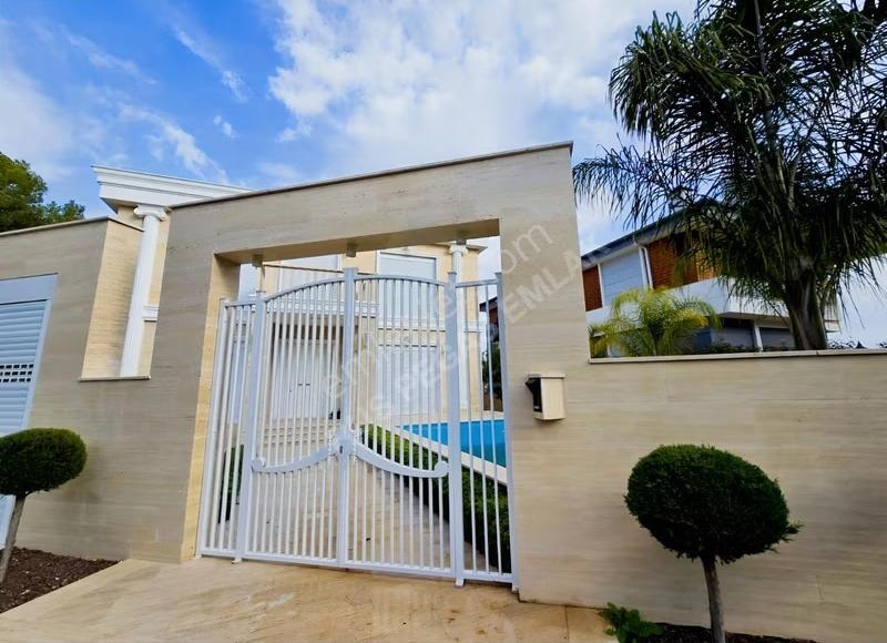 Döşemealtı Yeşilbayır'da 5+1 Müstakil Lüks Villa