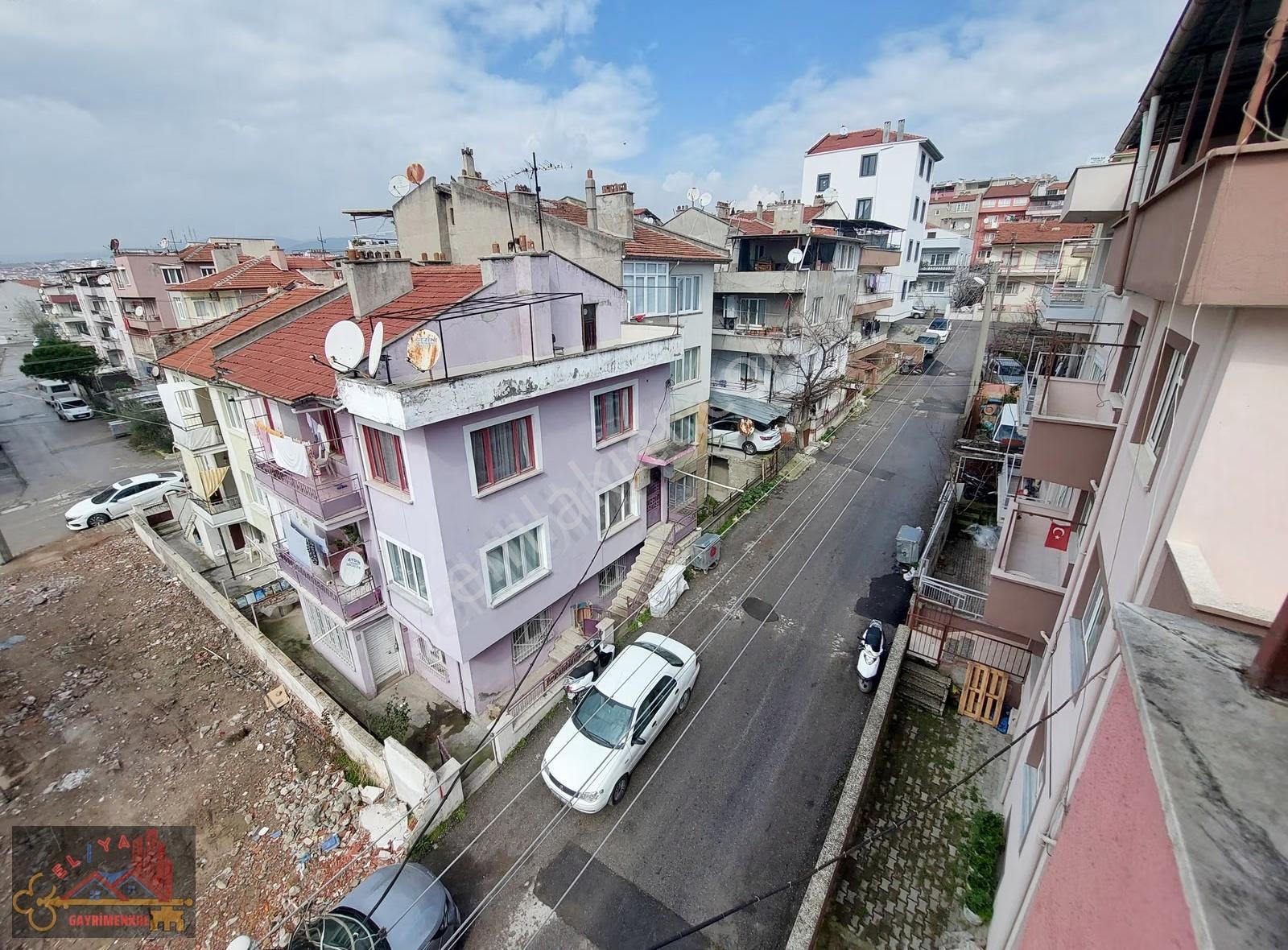 El/ya'dan Alihikmetpaşa Mah. Geniş 2+1 Teraslı Kiralık Daire - Görsel 15