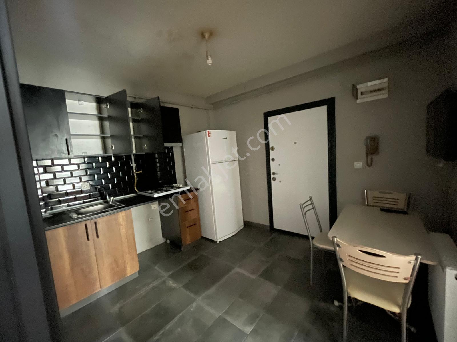 B&u Gayrimenkulden Varsity Student . 2+0 Kiralık Eşyalı Daire - Görsel 7