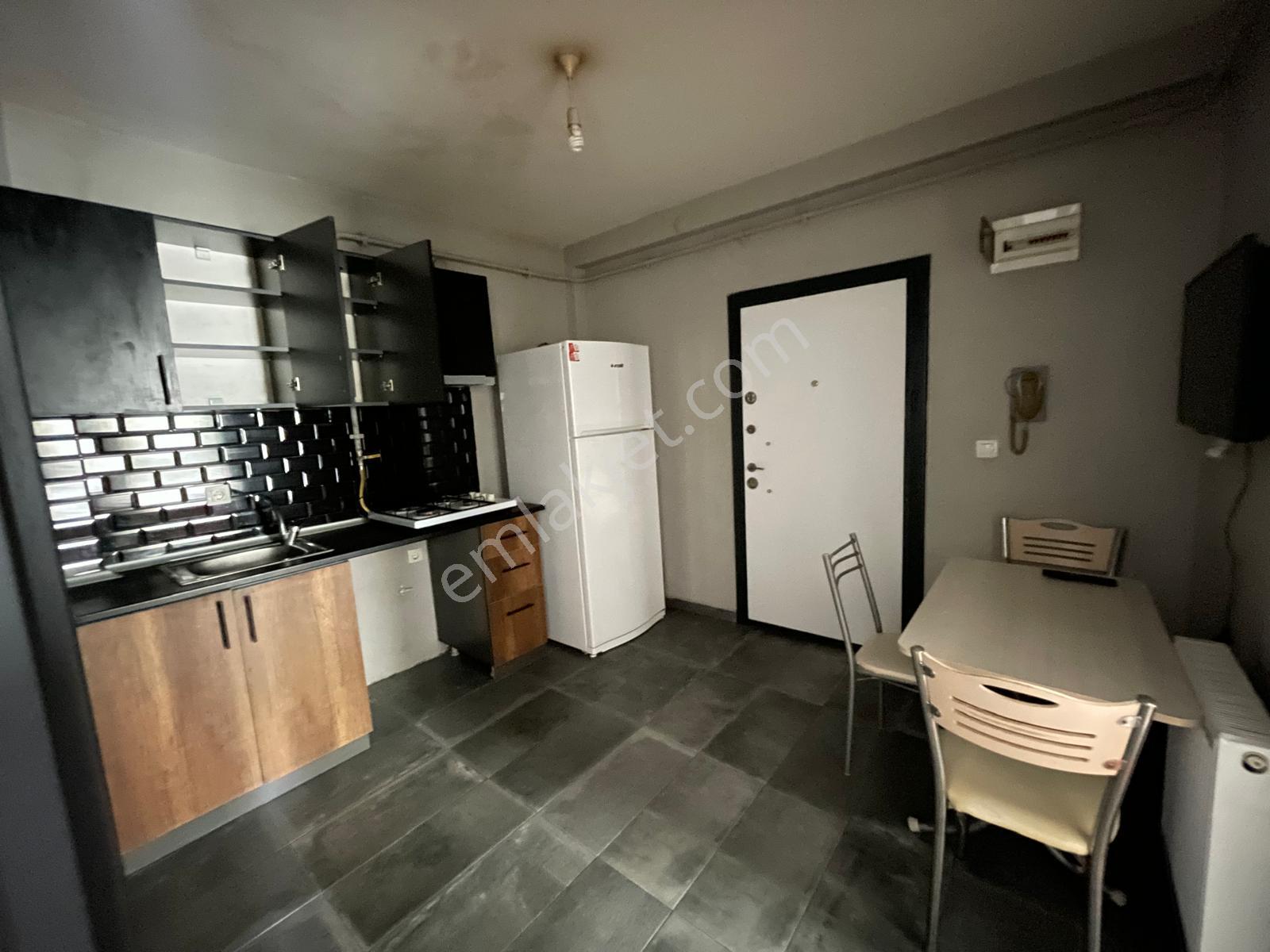 B&u Gayrimenkulden Varsity Student . 2+0 Kiralık Eşyalı Daire - Görsel 6