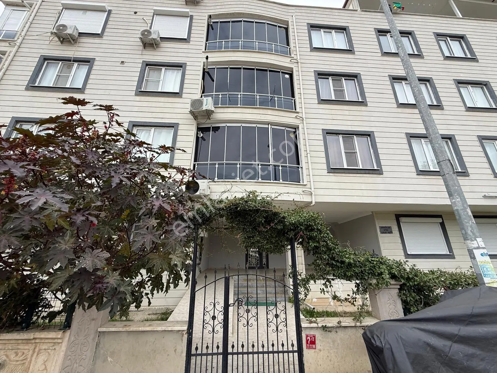 Gürsoy'dan Altınkumda Uygun Fiyat Ferah 2+1 Daire