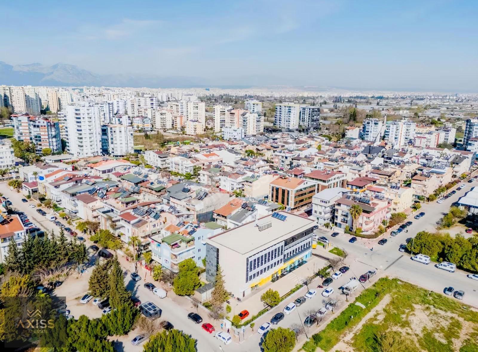 Fenerde Teraslı Şömineli Full Yeni 3+1 Acil Satılık - Görsel 28
