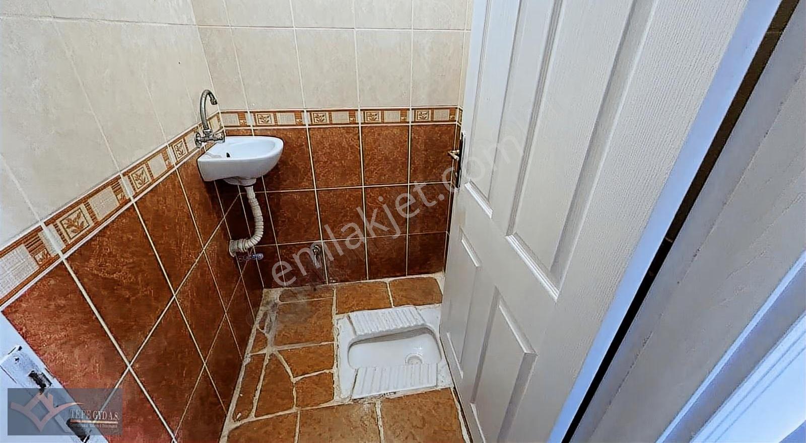 Karakaya'da Altında Daire Yüksek Giriş 2+1botanik Park Manzaralı - Görsel 33