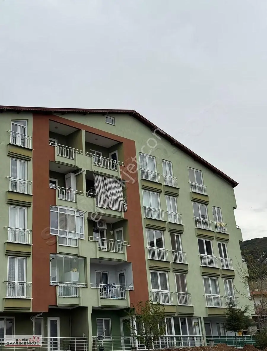 İstasyon Mahallesinde Göl Manzaralı Dubleks Satılık Daire