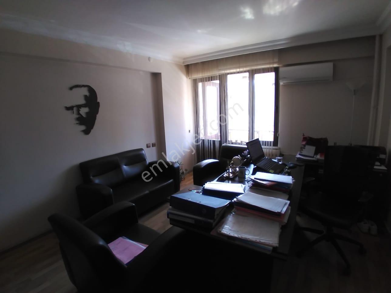 Ender Uysal Gayrimenkulden Devlet Hastanesine Yakın 3+1 Satılık İşyeri.. - Görsel 9