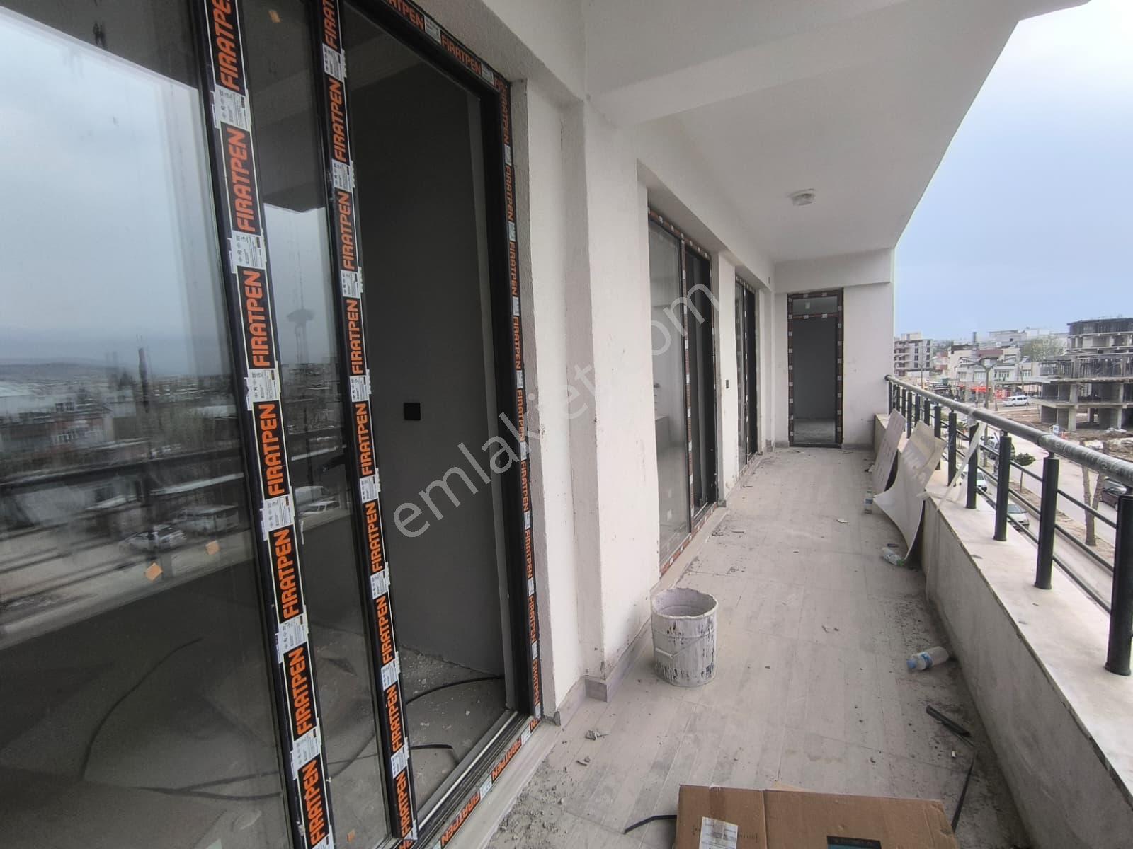 Adıyaman Yavuzselim 1. Ç.yolu Cepheli Satılık 3+1 Sıfır Daire - Görsel 13