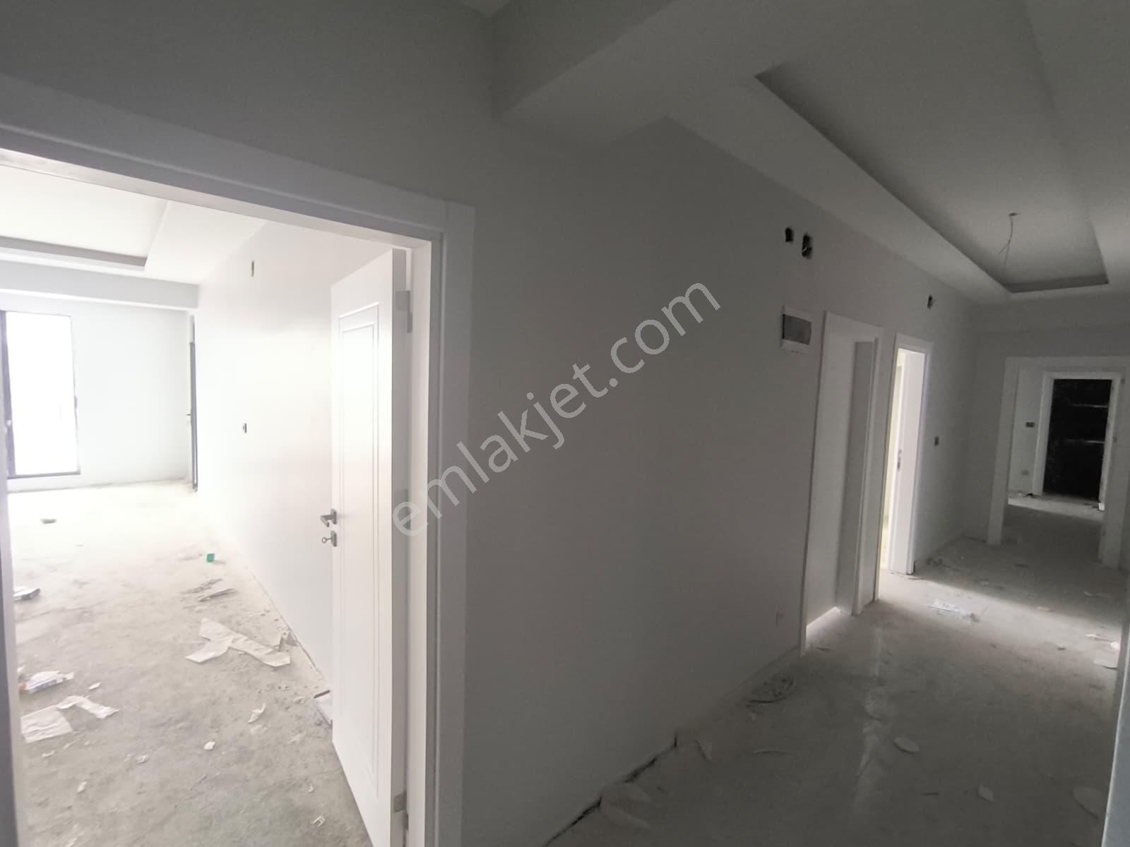 Adıyaman Yavuzselim 1. Ç.yolu Cepheli Satılık 3+1 Sıfır Daire - Görsel 15