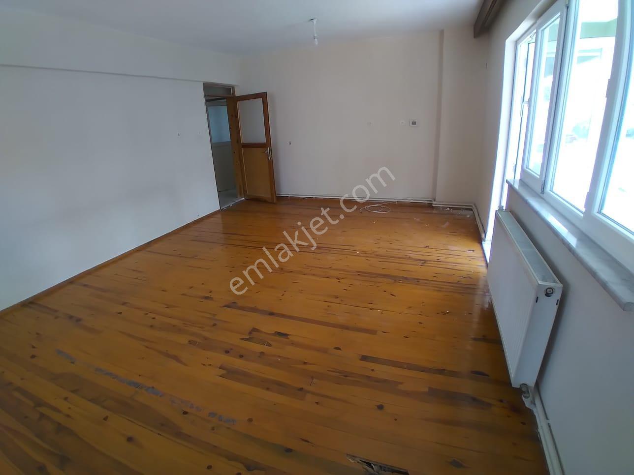 Ender Uysal Gayrimenkulden Kınıklı Mahallesin De Foruma 1 Dakka Kiralık Arakat Daire.... - Görsel 3