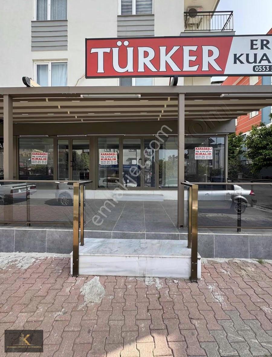 Antalya Gülveren Caddesi Kiralık İçi Yapılı Dükkan Cadde Üzeri