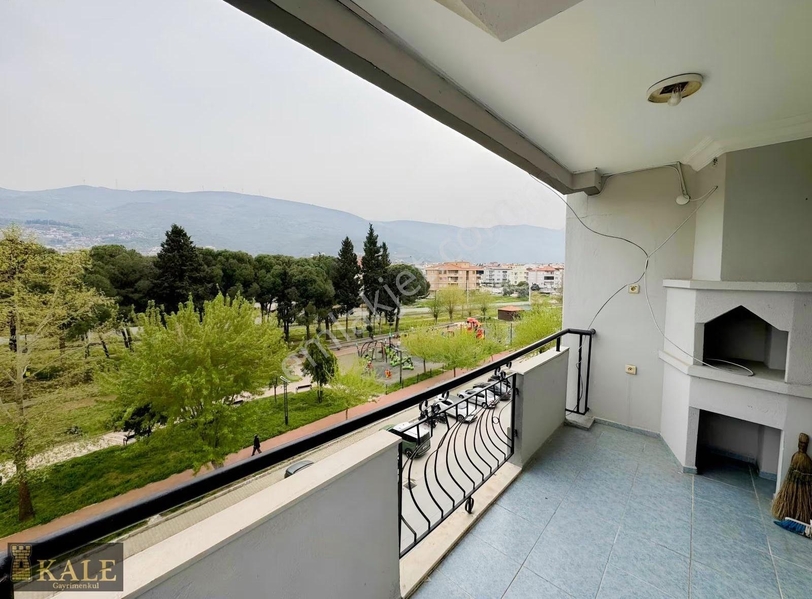 Kale'den Panoramik Manzaralı Şehir Merkezinde Satılık 4+1 - Görsel 18
