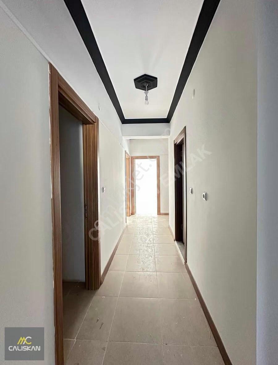 Tokat Niksar'da Satılık 4.5+1, 165m² Geniş Daire - Görsel 27