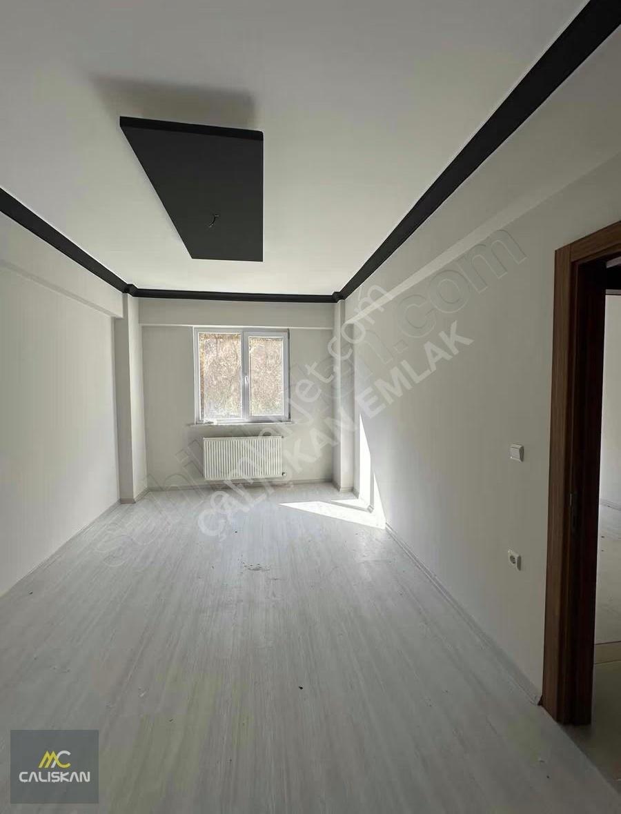 Tokat Niksar'da Satılık 4.5+1, 165m² Geniş Daire - Görsel 22