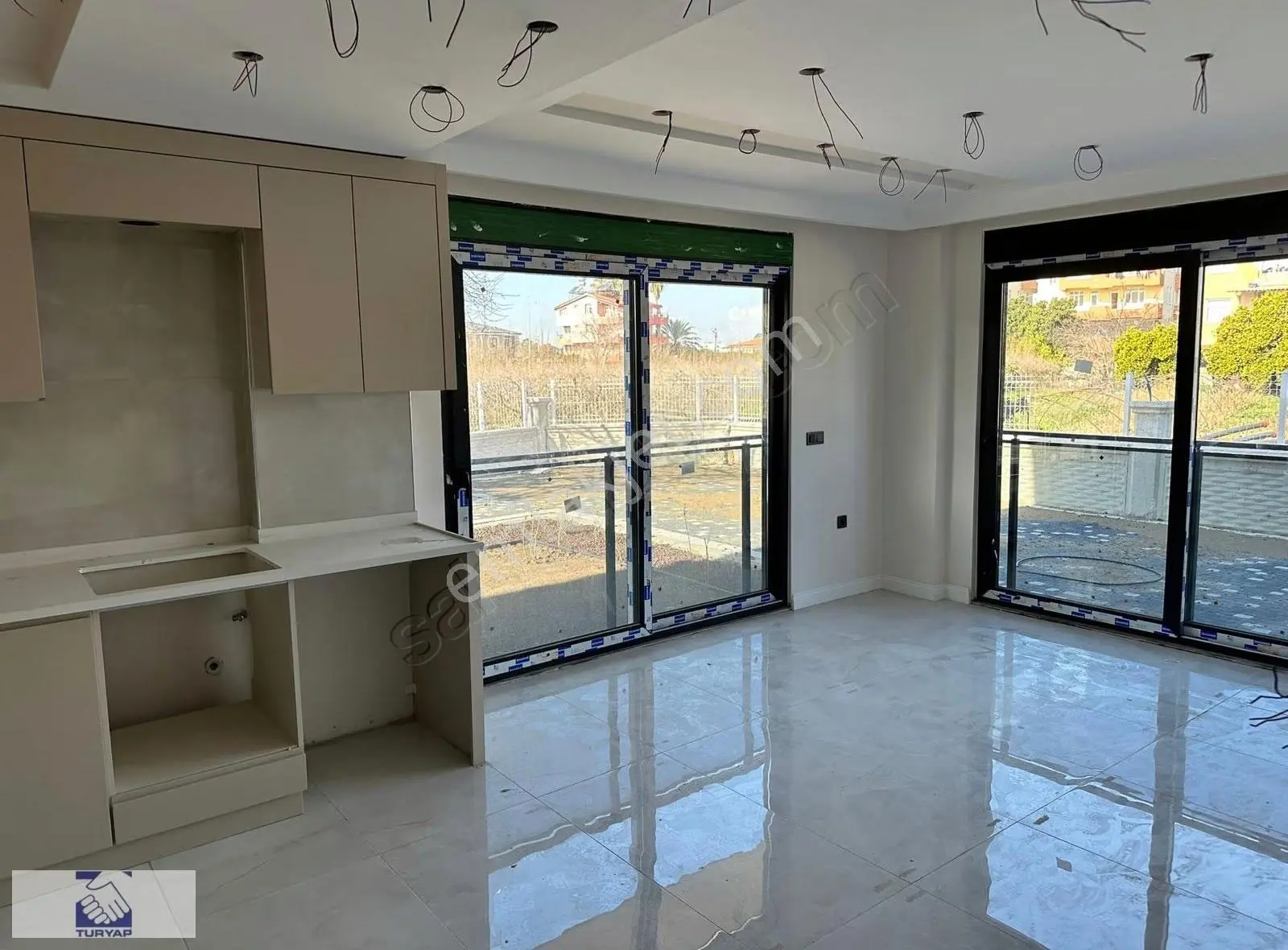 Evrenseki'de 1+1 Satılık Site İçi Daire