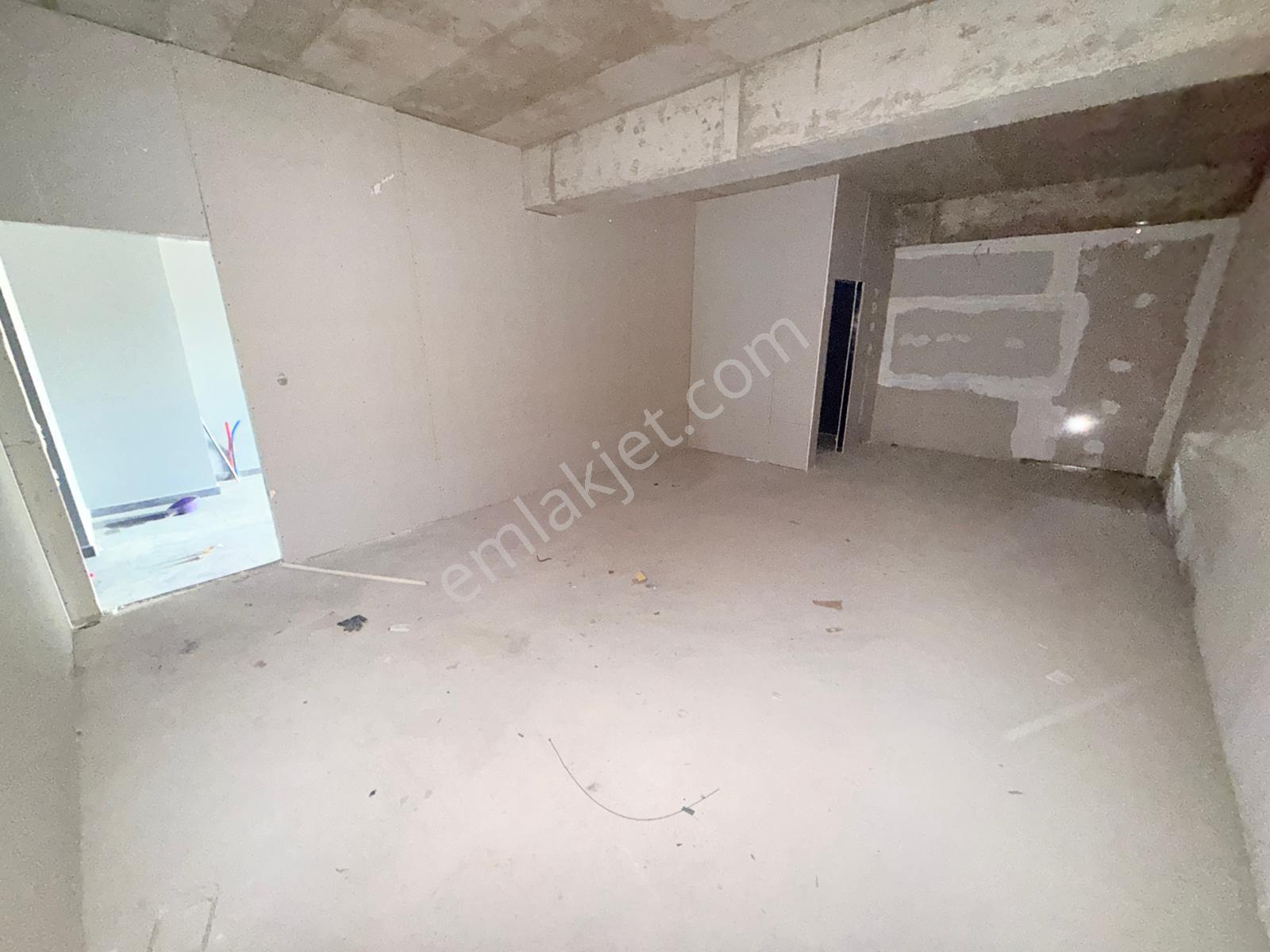 Taşkent İş Merkezinde Ayaş Yolu Cepheli 3 Katlı Satılık Dükkan ! - Görsel 7