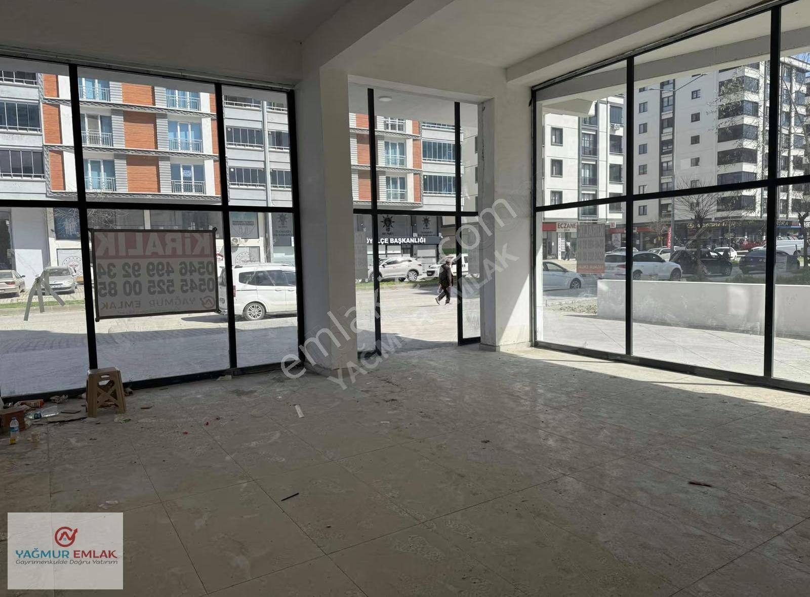 Yağmur Emlaktan Kiralık Üç Cepheli Harika Konumlu 170 M2 Dükkan - Görsel 29
