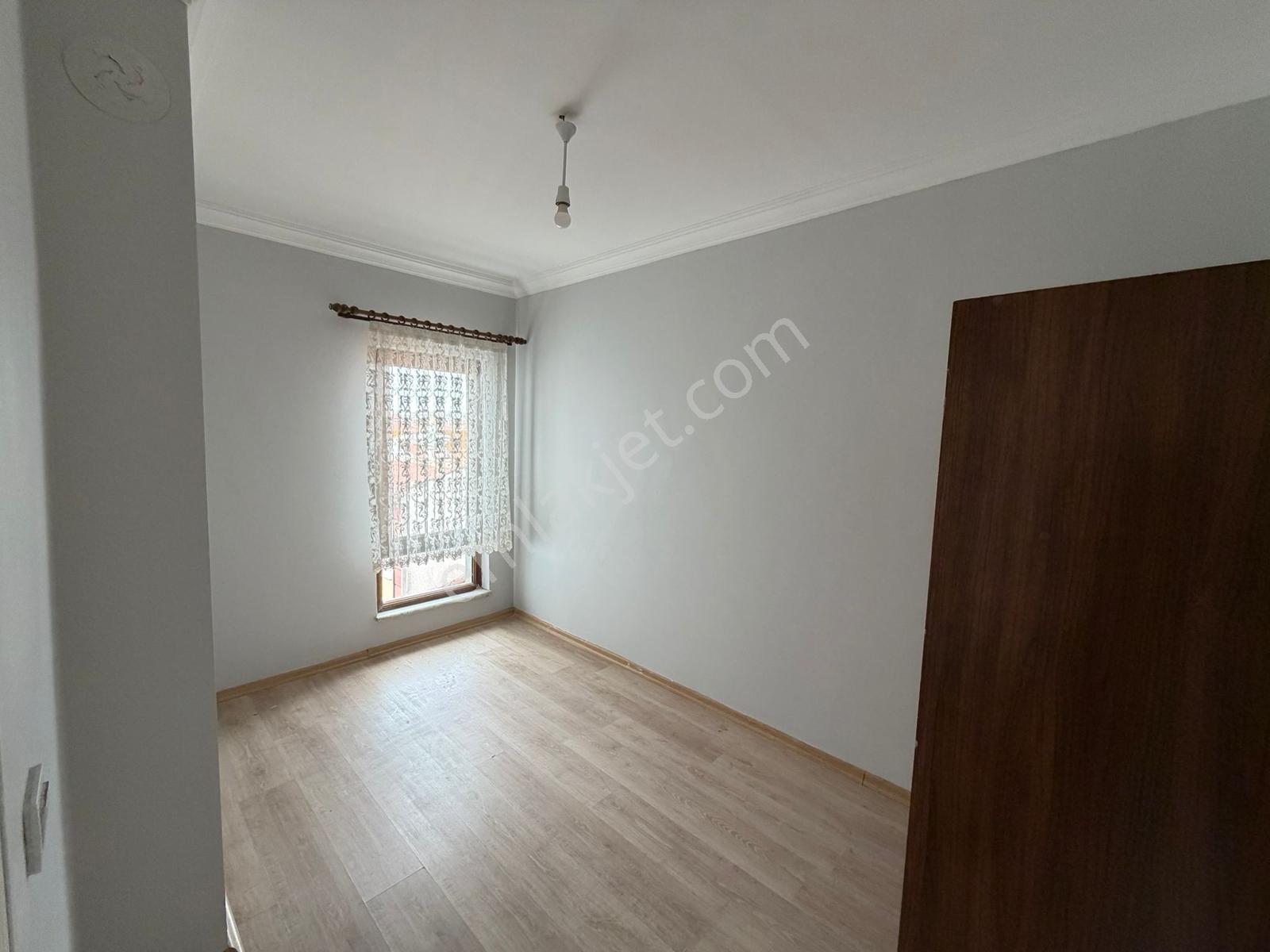 Kolçan Emlaktan 2+1 Dubleks Teraslı Eşyalı Satılık Daire - Görsel 4