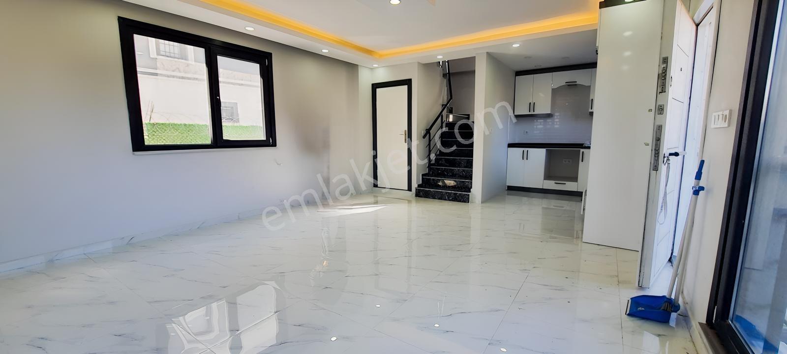 Yeniçiftlik'de 4+1 Uygun Tam Müstakil Ekosistem Villa#kartallar# - Görsel 12