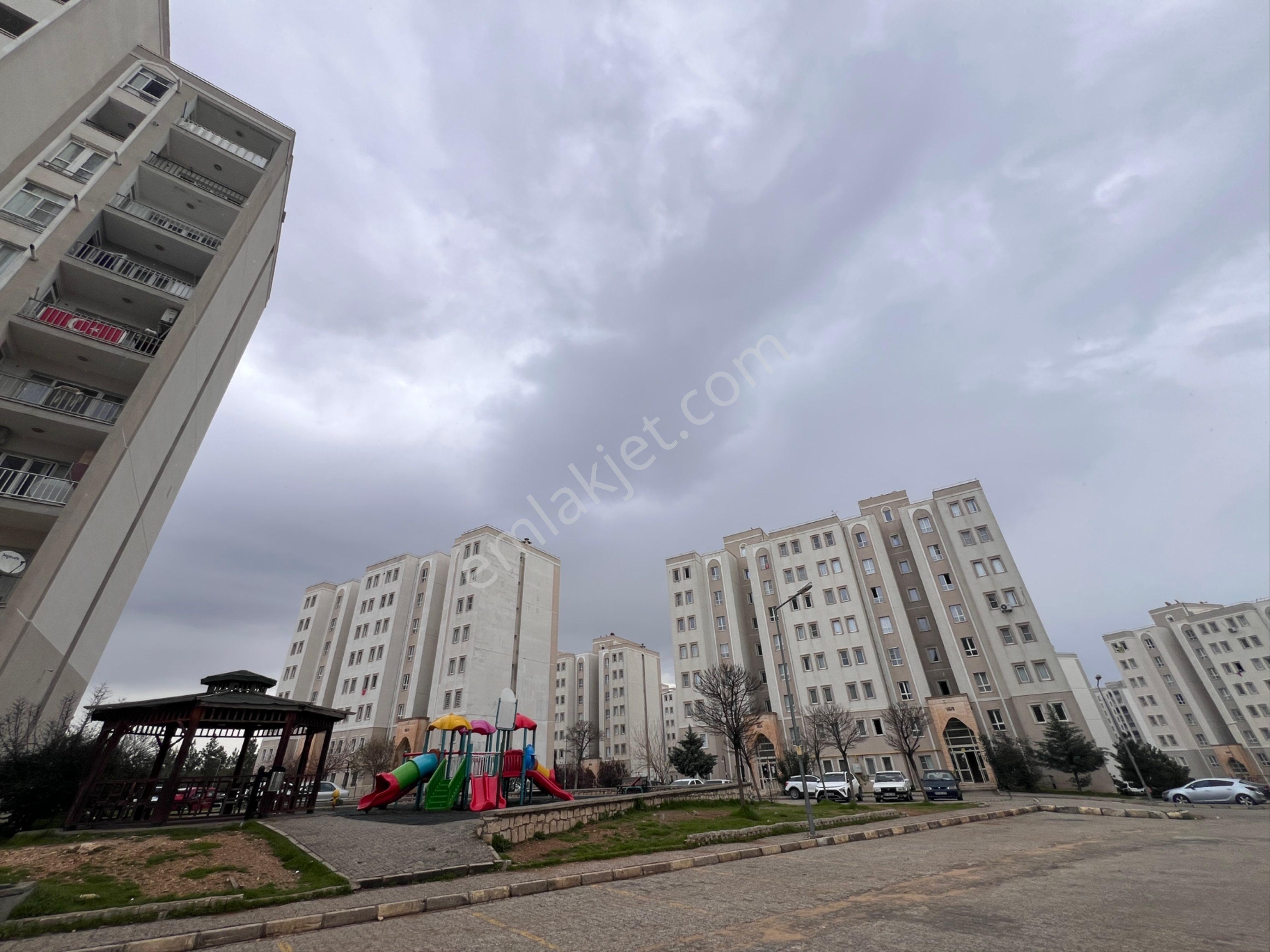 Murat Emlaktan 2.etaptokide Full Eşyalı 2+1 Dairemiz Kiralıktır - Görsel 28