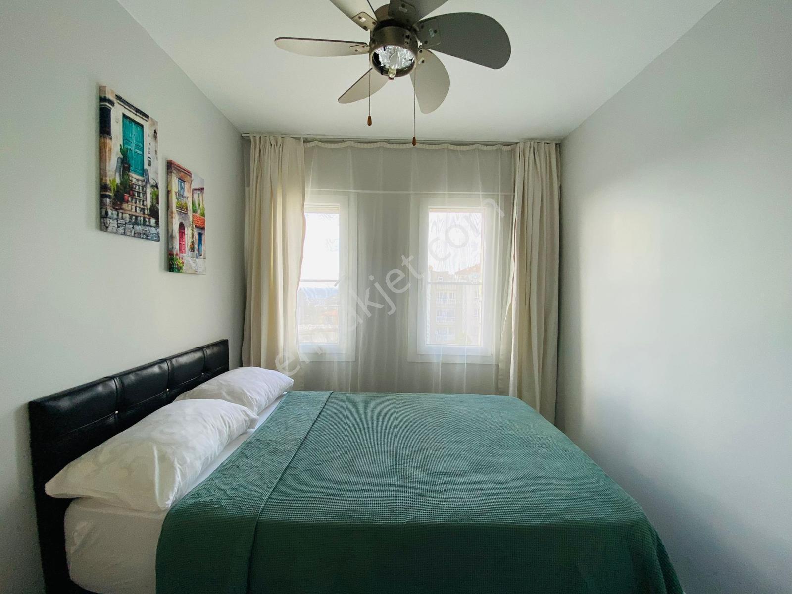 Kuşadası Türkmen Mahallesi Marina Mevkii 3+1 Sahile Yakın Kiralık Villa - Görsel 6