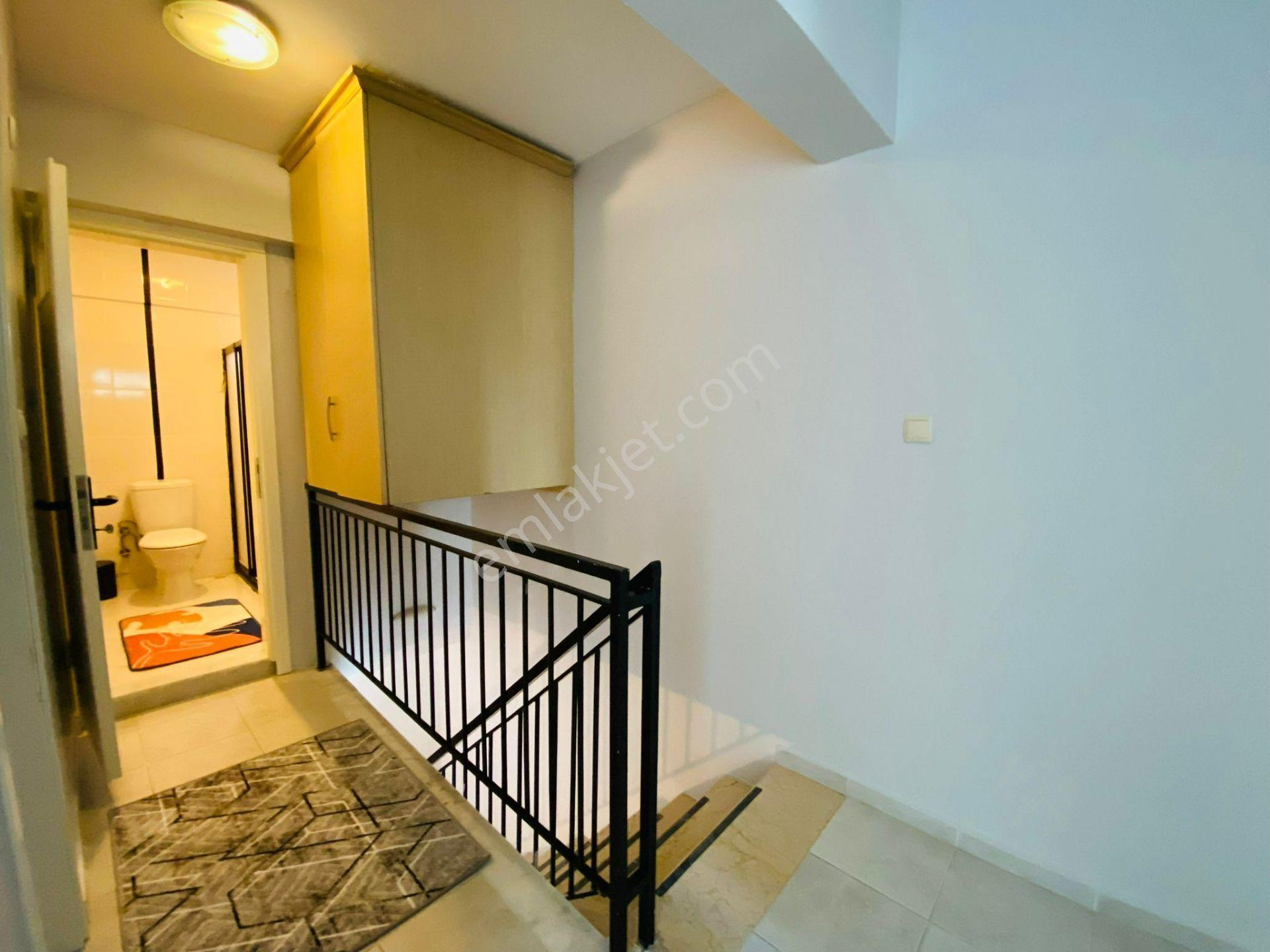 Kuşadası Türkmen Mahallesi Marina Mevkii 3+1 Sahile Yakın Kiralık Villa - Görsel 19