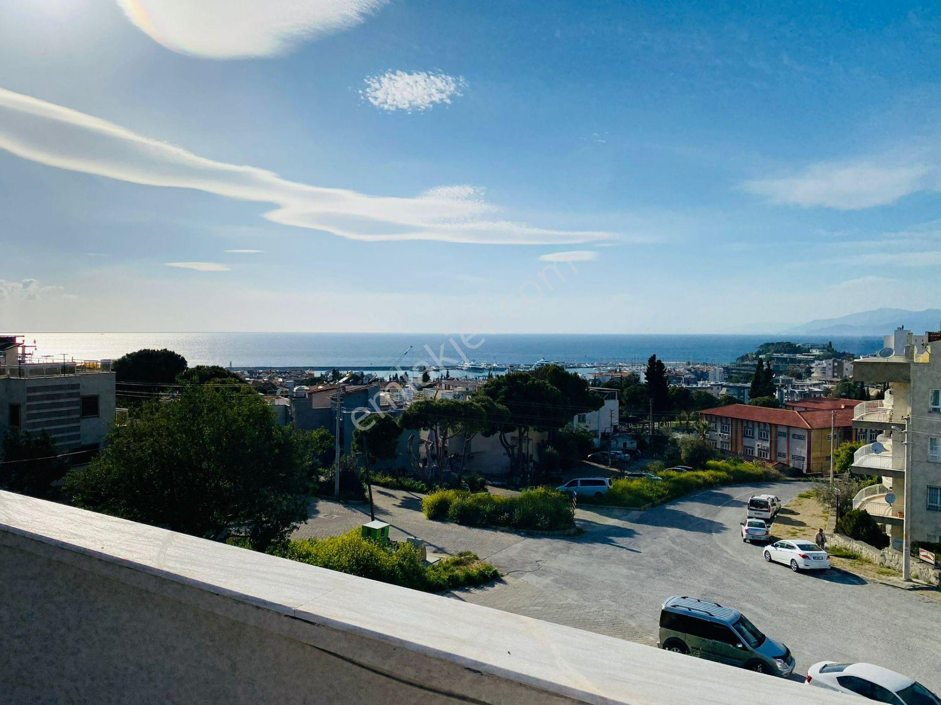 Kuşadası Türkmen Mahallesi Marina Mevkii 3+1 Sahile Yakın Kiralık Villa - Görsel 12