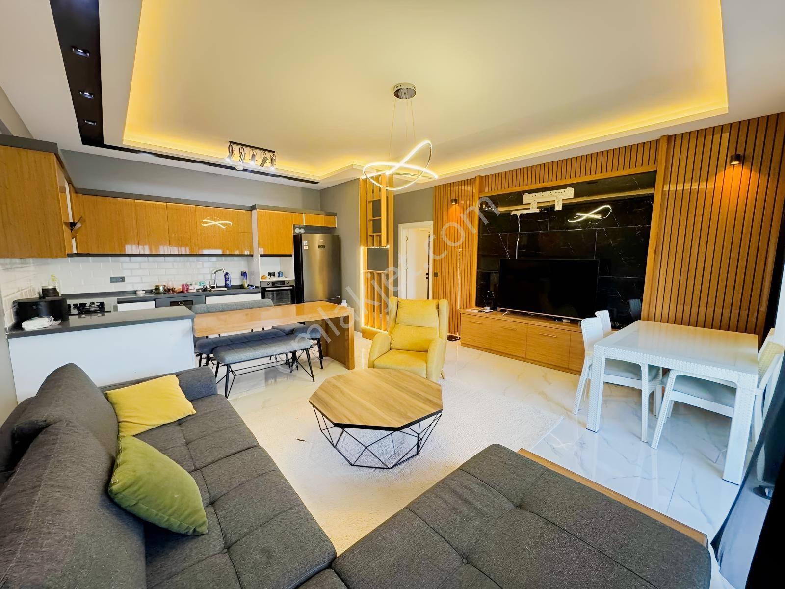 Kuşadası Değirmendere 3+1 Full Eşyalı Açık Kapalı Yüzme Havuzlu - Görsel 4