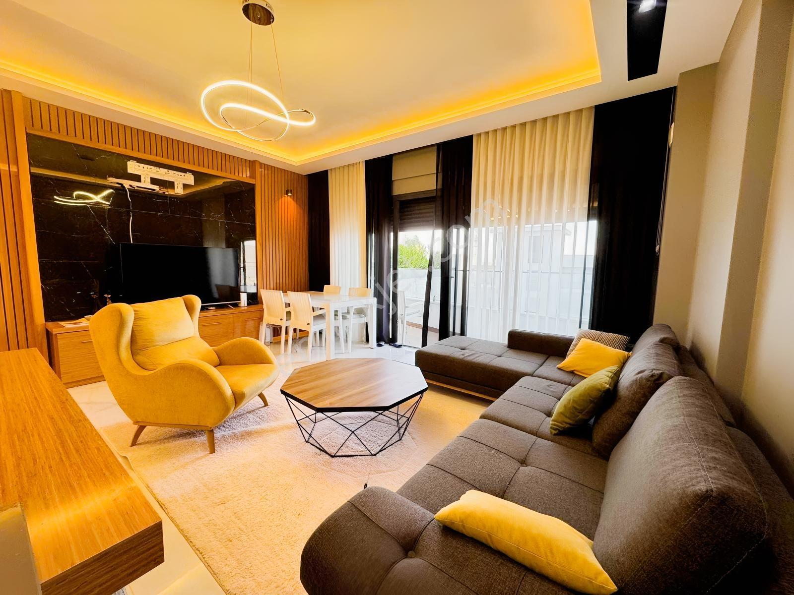 Kuşadası Değirmendere 3+1 Full Eşyalı Açık Kapalı Yüzme Havuzlu - Görsel 12