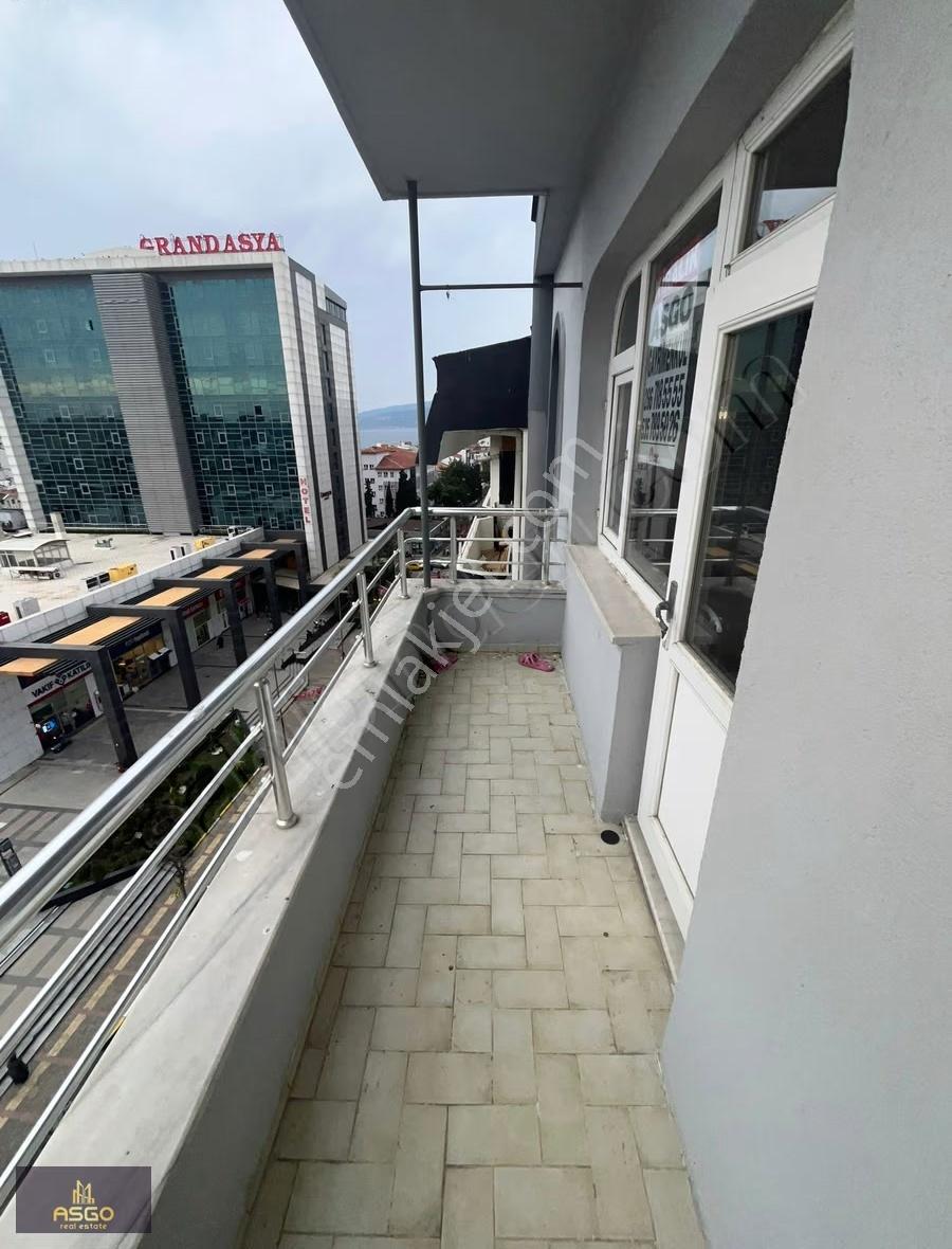 Asgo Dan Atatürk Caddesi Üzerinde 3+1 Kiralık Daire - Görsel 26