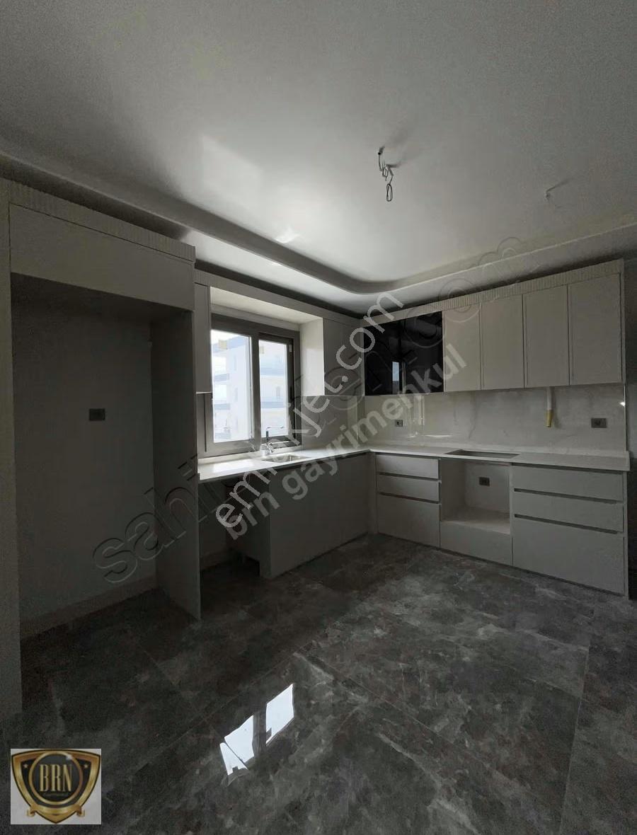Brn Emlak'tan Arpaçsakarlar'da Satılık 4+1 Lüks Daire