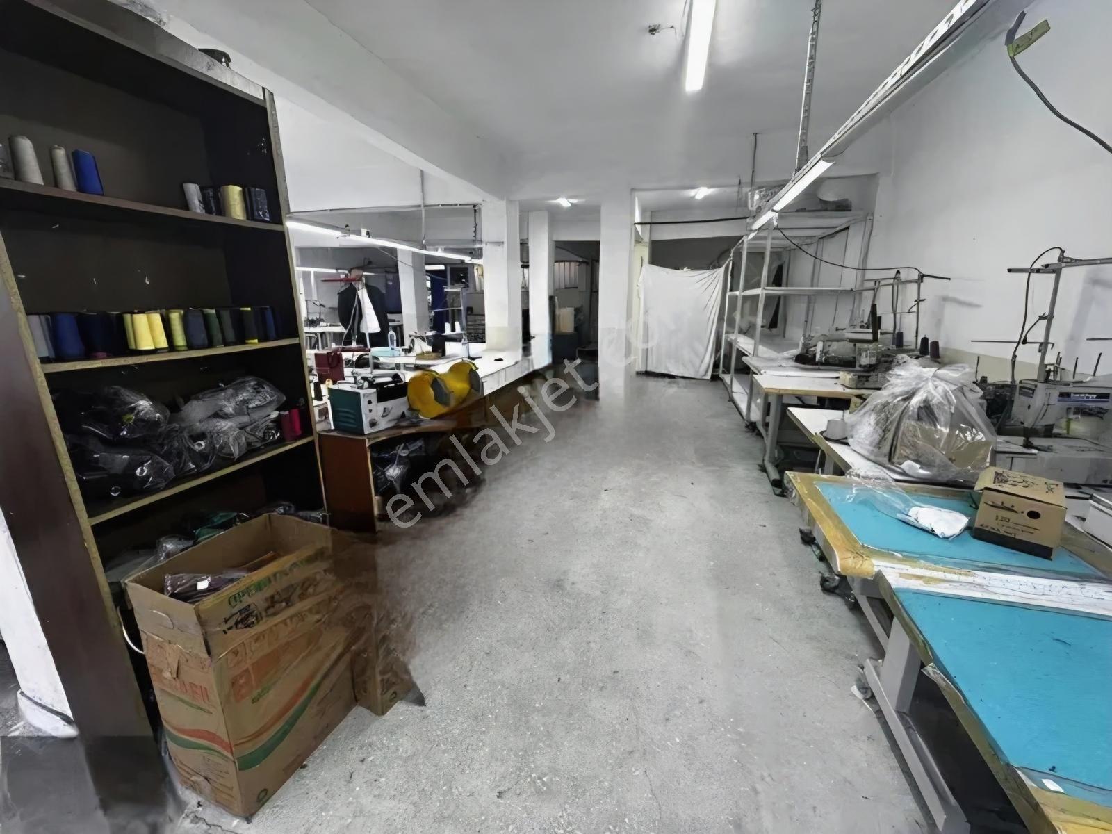 Sitelerde Giriş 1000 M2 Dükkan Çift Cepheli - Görsel 2