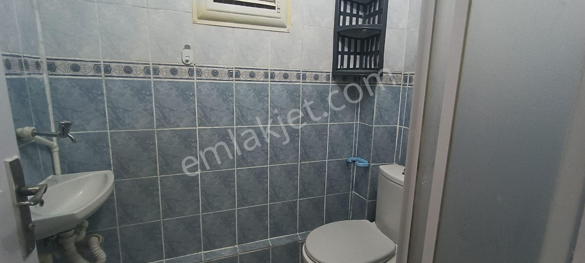 Bayraklı Fuat Edip Baksı Mahallesinde Kiralık 2+1 Daire - Görsel 18