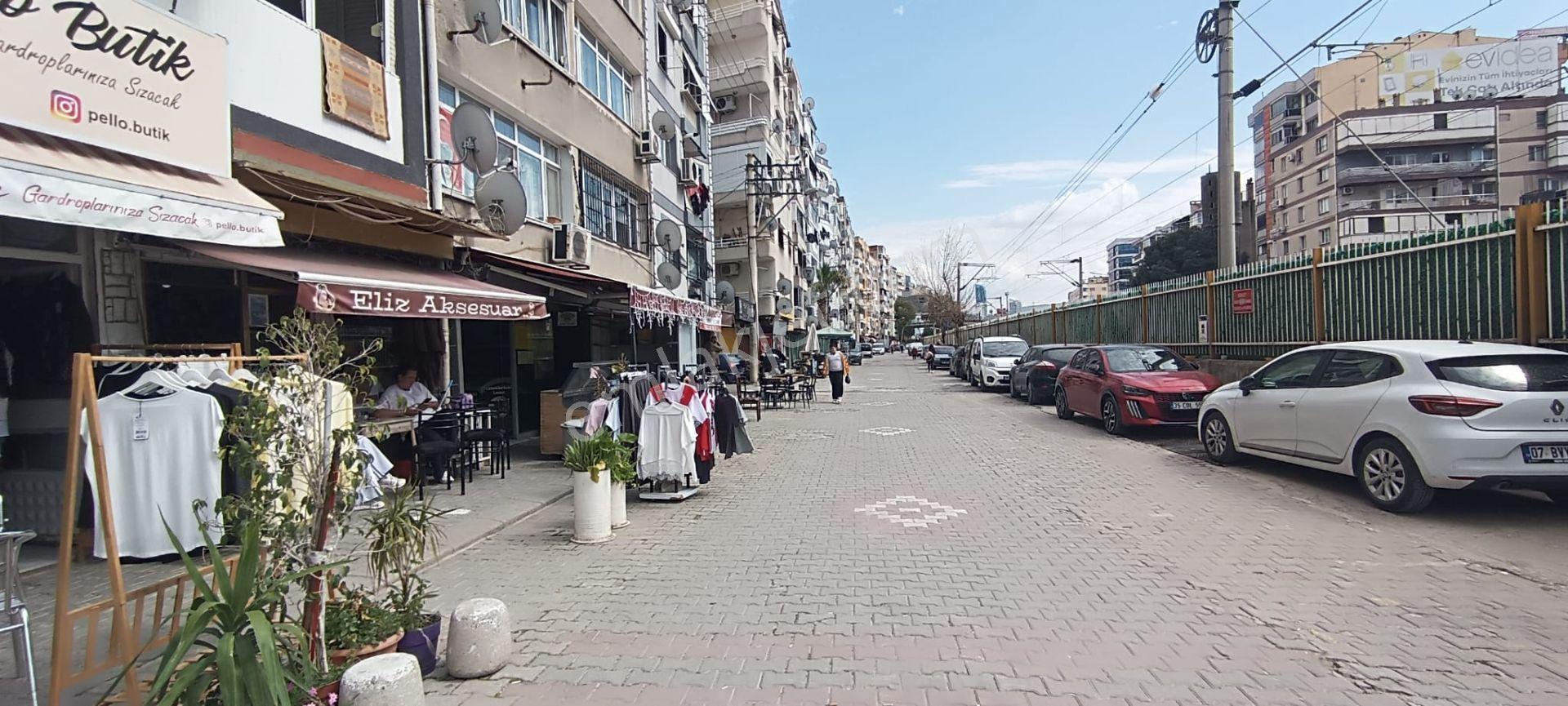 Bayraklı Fuat Edip Baksı Mahallesinde Kiralık 2+1 Daire - Görsel 22