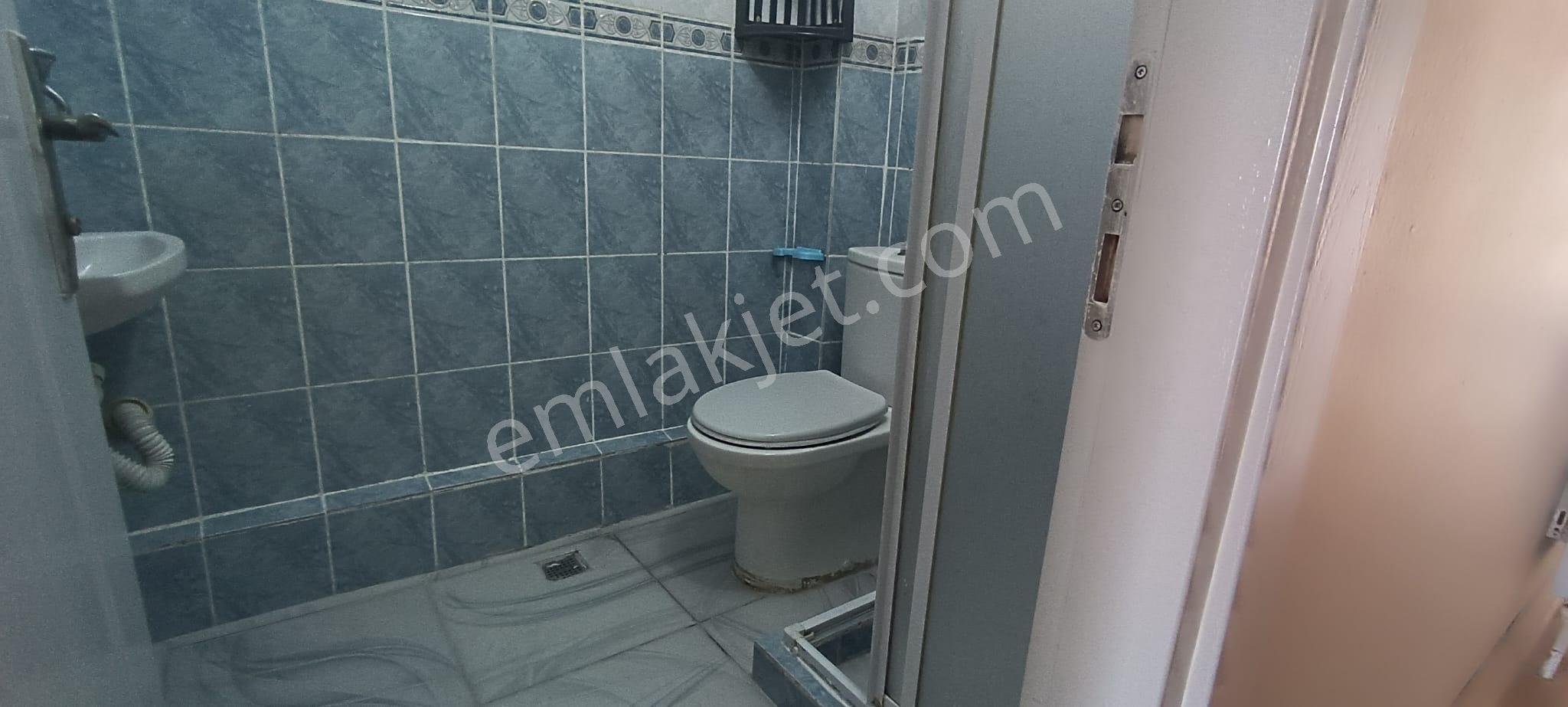 Bayraklı Fuat Edip Baksı Mahallesinde Kiralık 2+1 Daire - Görsel 17