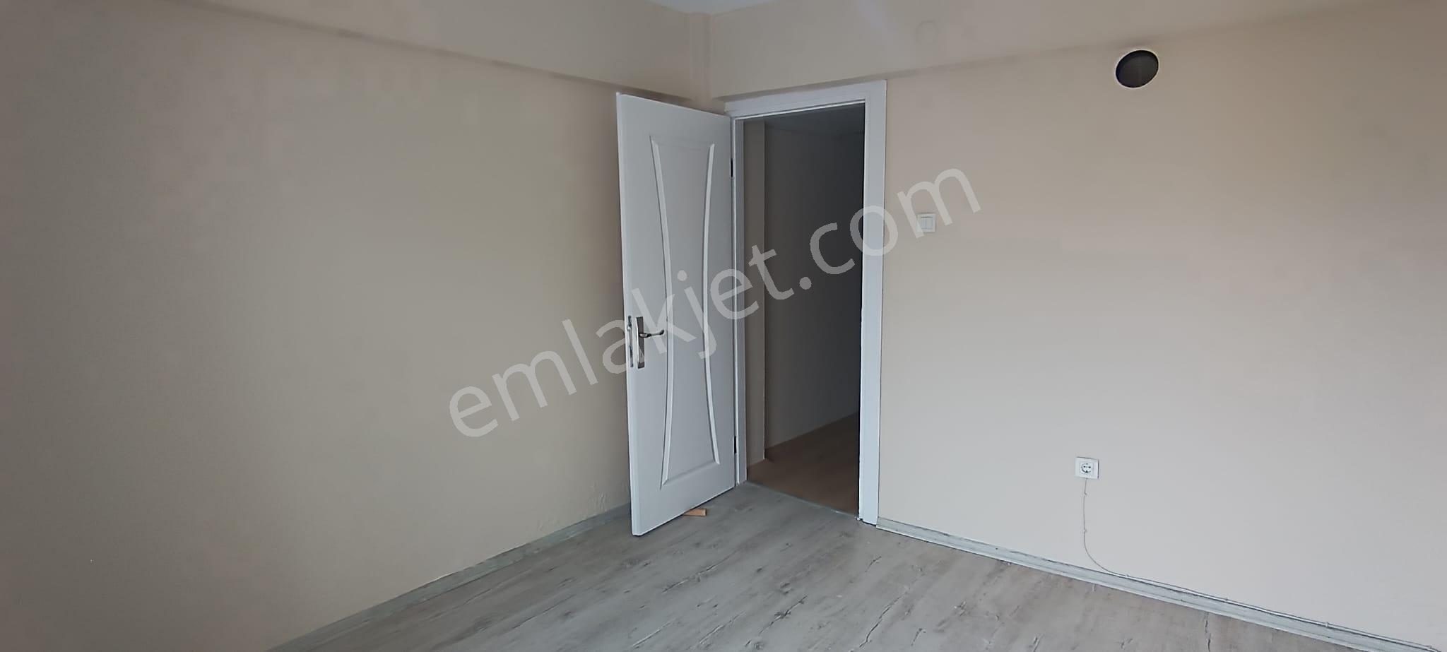 Bayraklı Fuat Edip Baksı Mahallesinde Kiralık 2+1 Daire - Görsel 10