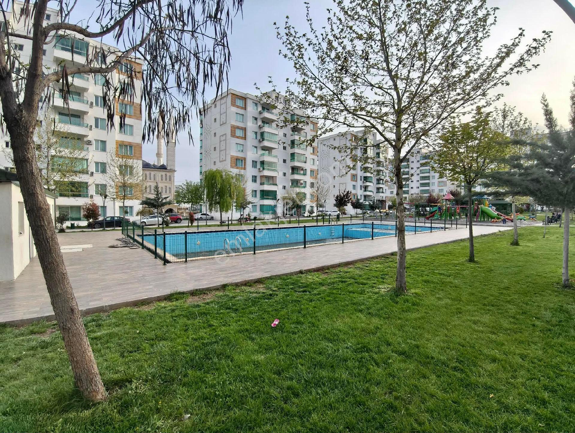 3.5+1 Satılık Lüks Daire Bağcılarda - Görsel 26
