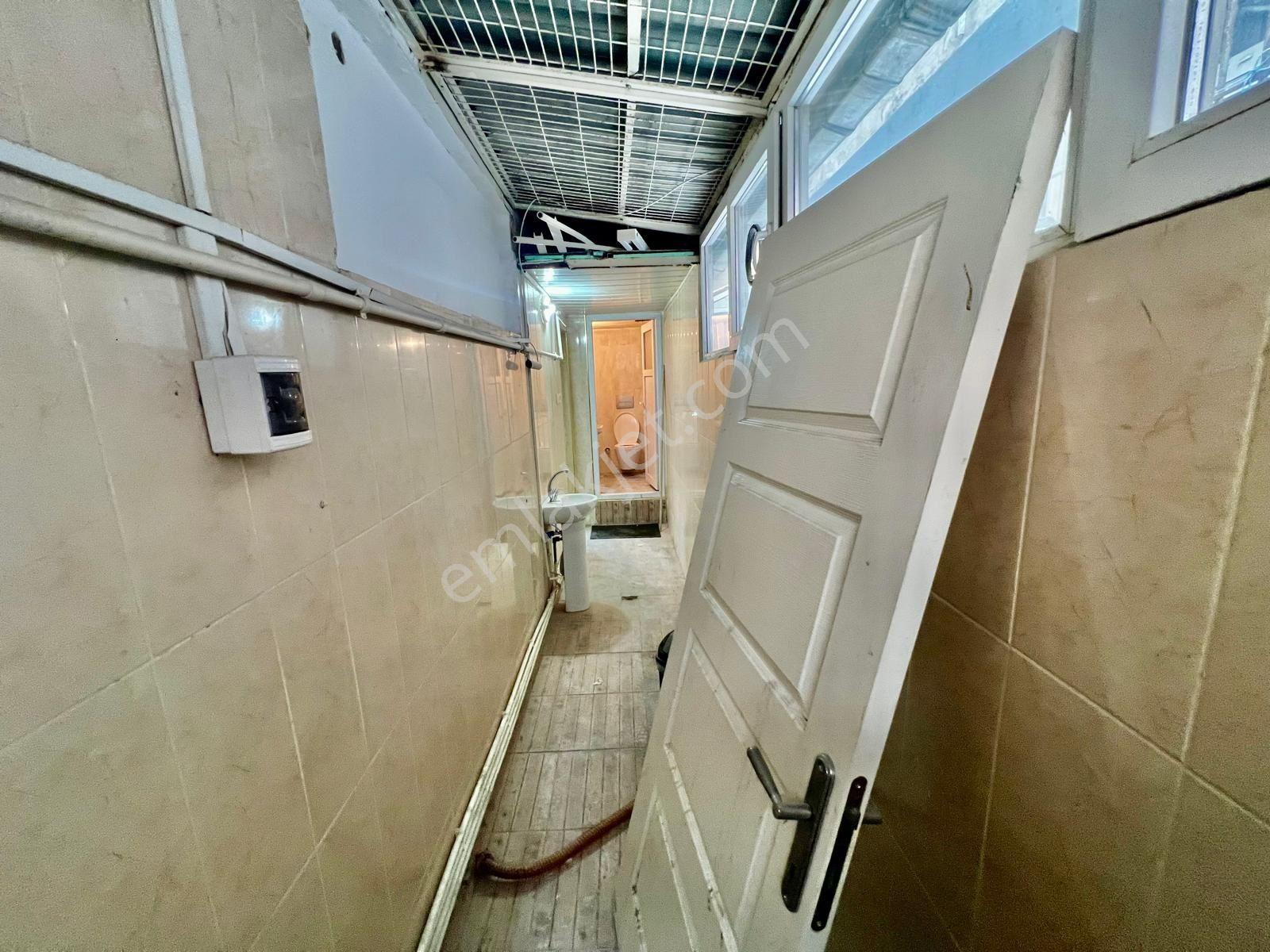 Seba'dan Gültepe Mh Metrobüsün Dibi 93.metre Hisseli Satılık Dükkan - Görsel 30