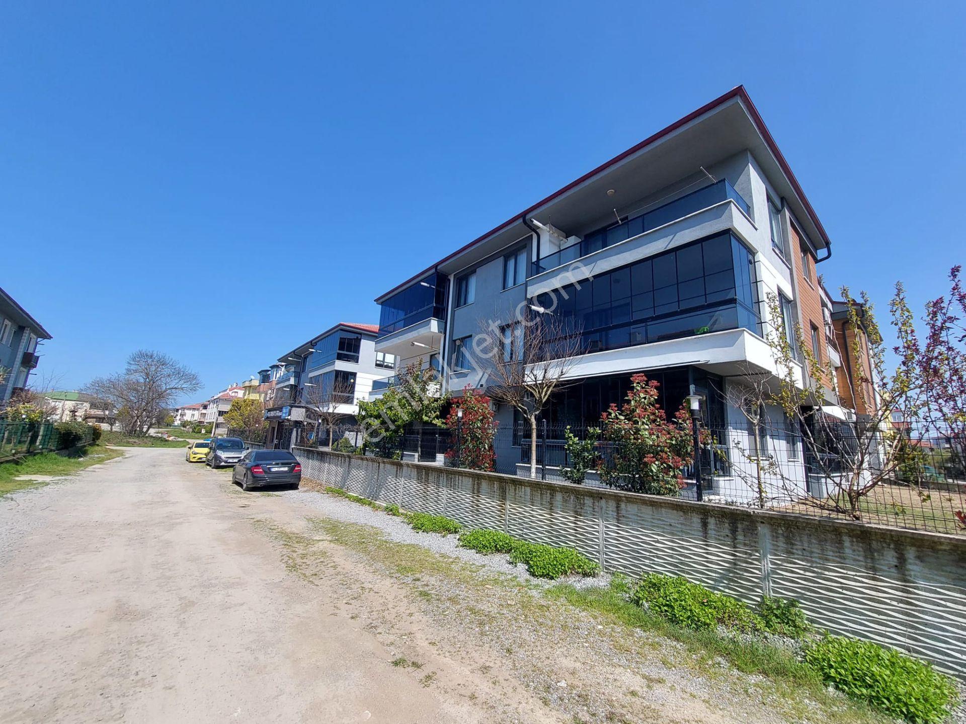 32 Evlerde Full Sıfır Eşyalı Butik Havuzlu Sitede 2+1 Satılık - Görsel 9