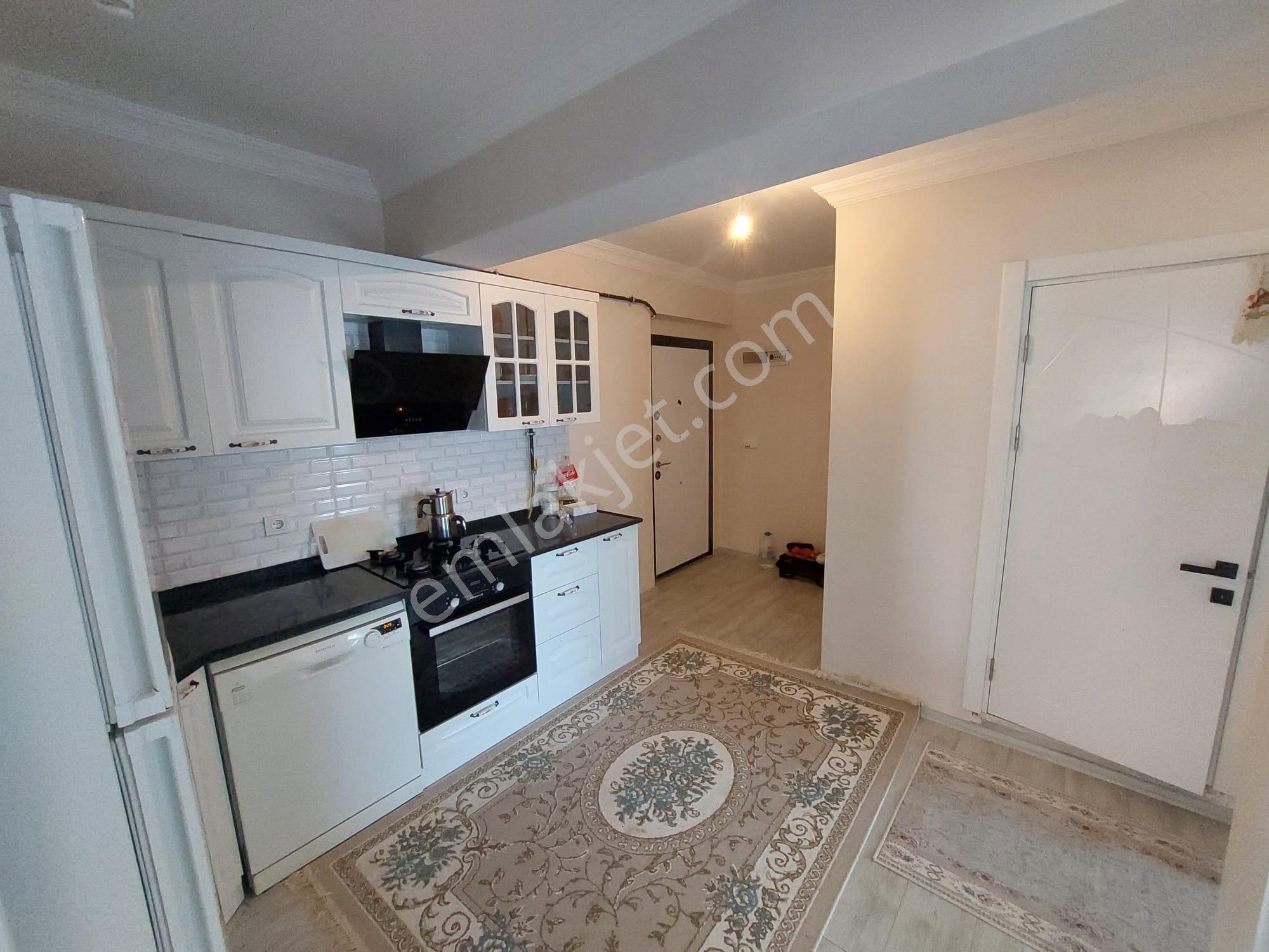 32 Evlerde Full Sıfır Eşyalı Butik Havuzlu Sitede 2+1 Satılık - Görsel 19