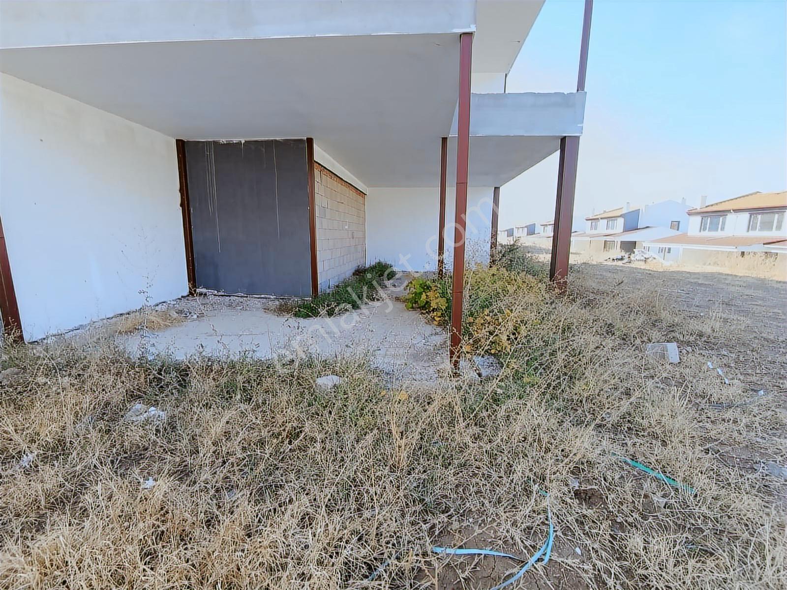 Sincan Temelli Mahallesi 5+1 Natamam Geniş Villa - Görsel 15