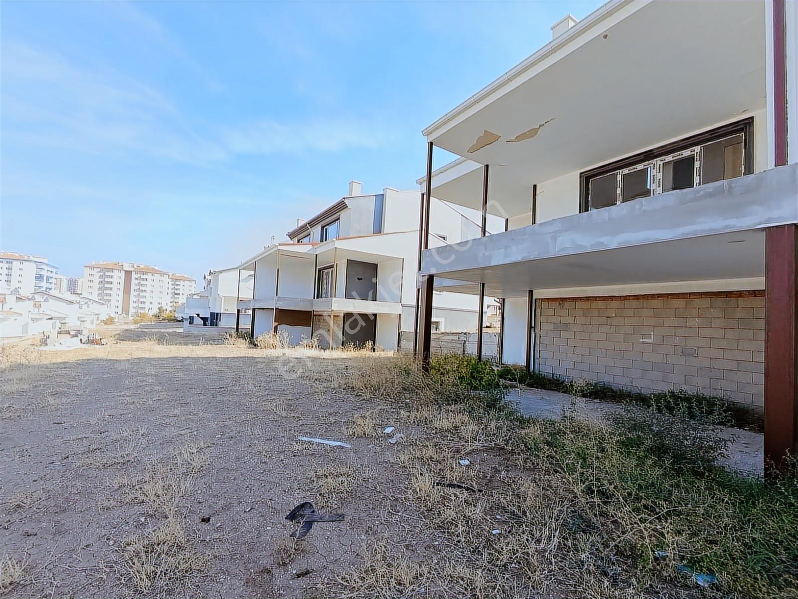 Sincan Temelli Mahallesi 5+1 Natamam Geniş Villa - Görsel 4