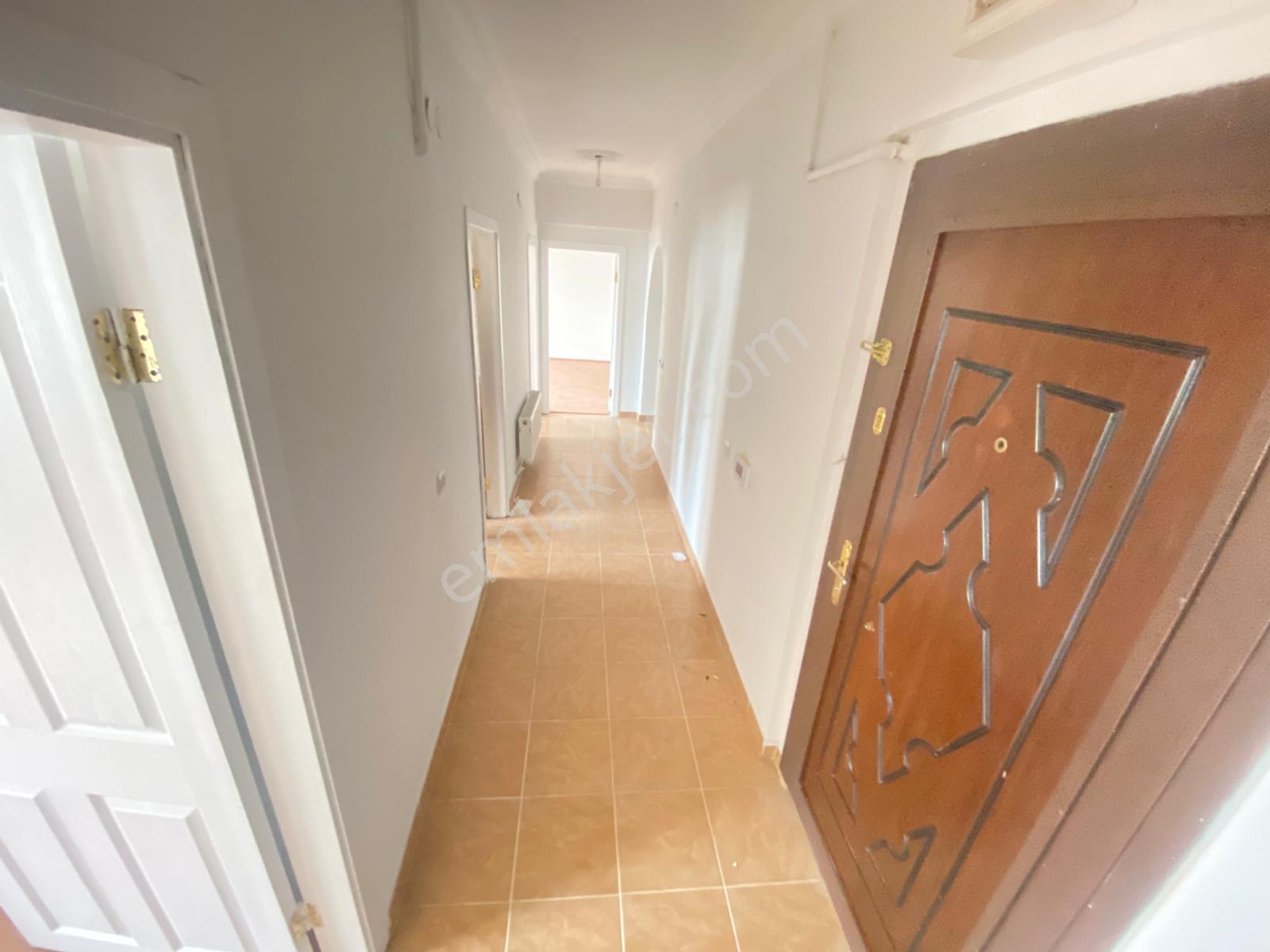 Es As Emlak'tan Pınarbaşı Mh Bağımsız Yapılı Ara Katta Kiralık 3+1 Daire - Görsel 18